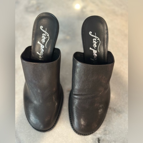 Free People New in Box Women's Leila Black Heeled Mules- Size 39 - Picture 10 of 12